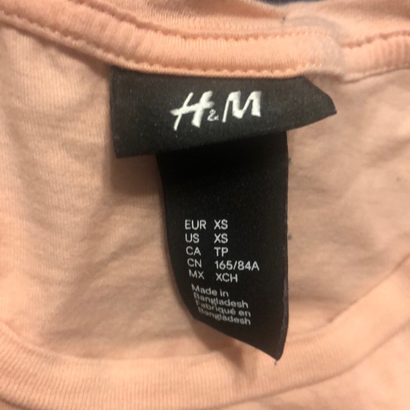 H&M  t shirt - Picture 2 of 4
